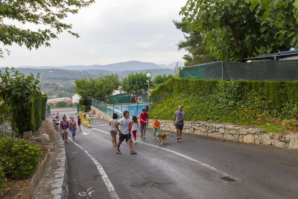 Camping-Bungalows Altomira Navajas Eksteriør billede